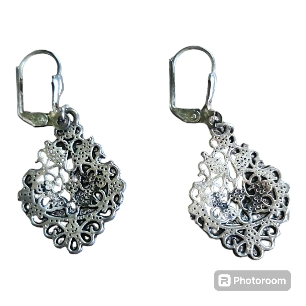 Antique Look Filagree Drop Earrings